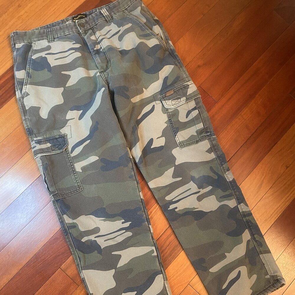 Stanley insulated camo pants
